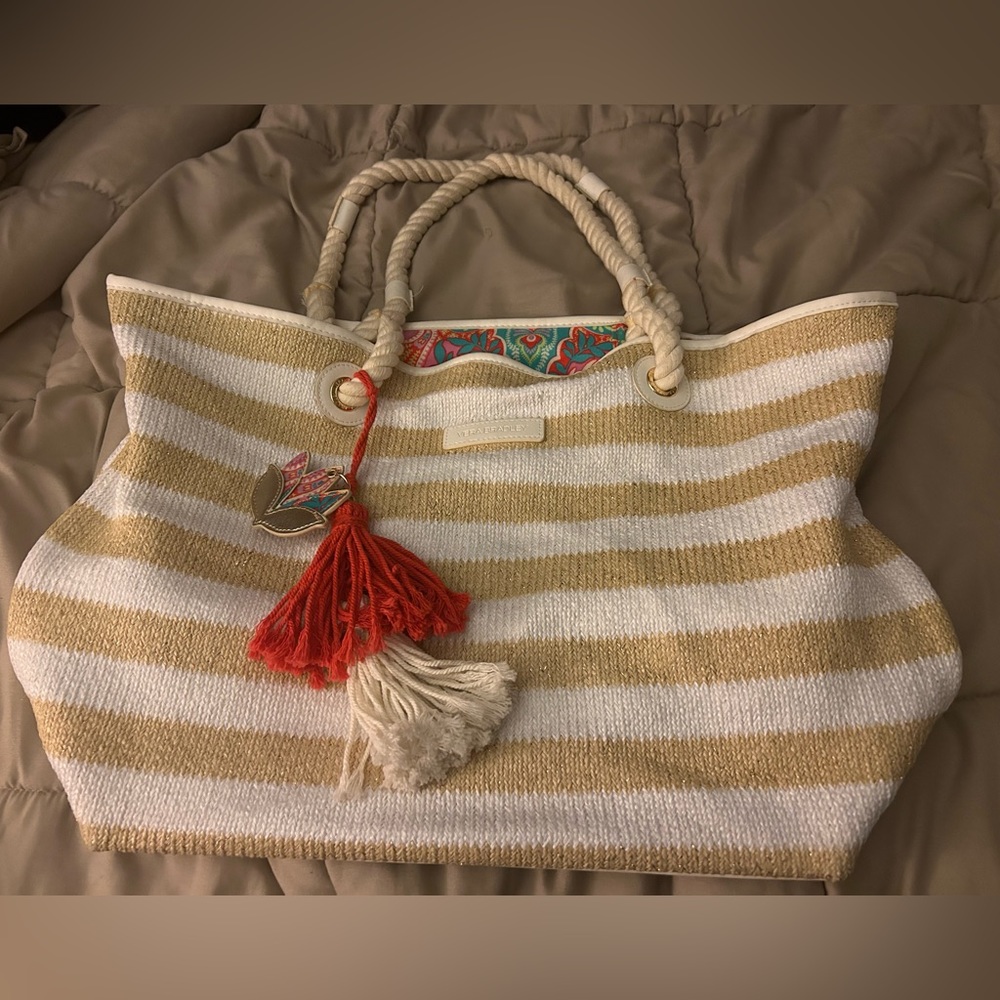 Vera Bradley tote